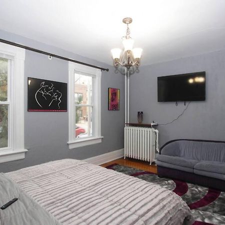 Renovated Brady St. Classic Milwaukee Ngoại thất bức ảnh