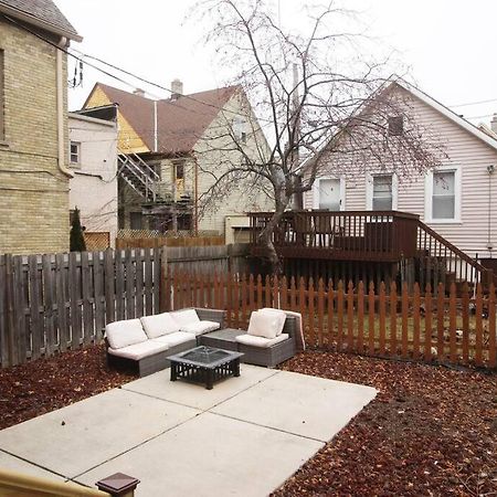 Renovated Brady St. Classic Milwaukee Ngoại thất bức ảnh