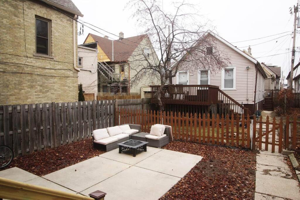 Renovated Brady St. Classic Milwaukee Ngoại thất bức ảnh